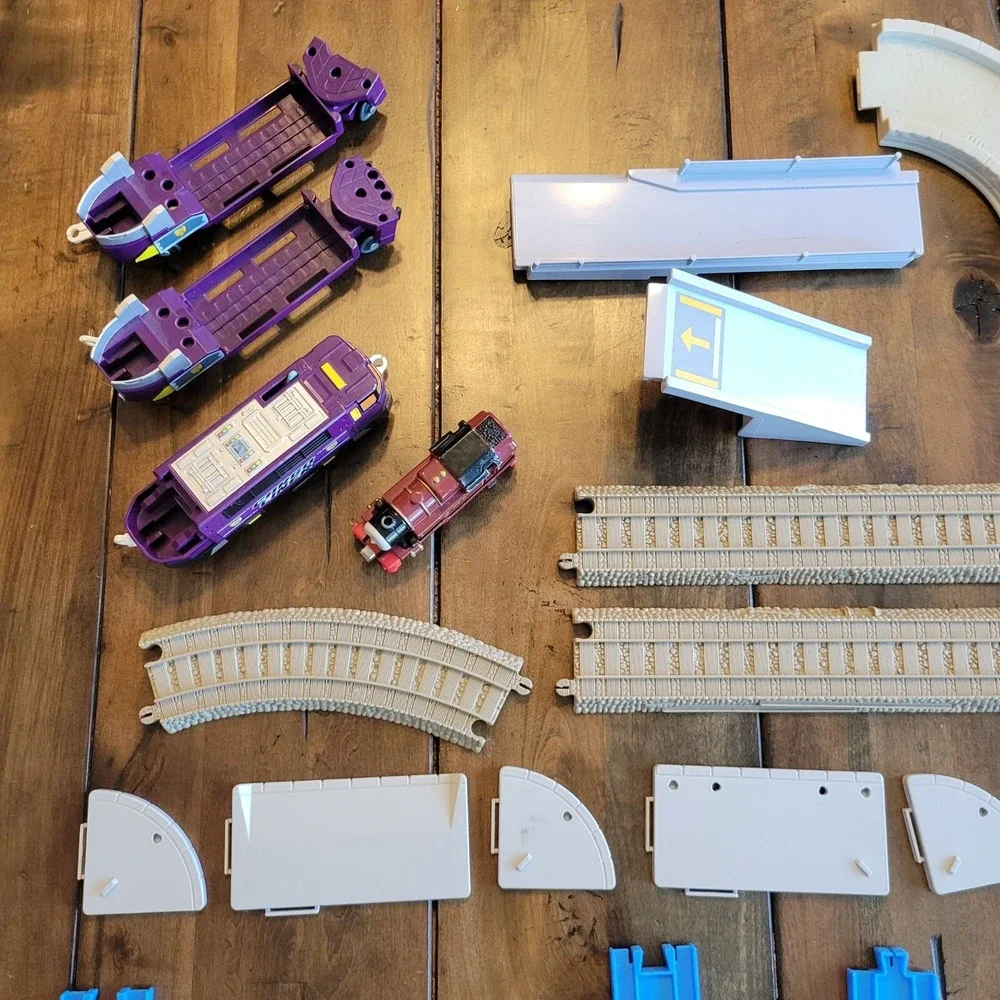 TOMY Thomas Train 1992/1994/1996  Trackmaster Blue Track Lot Tracks Arthur Cargo